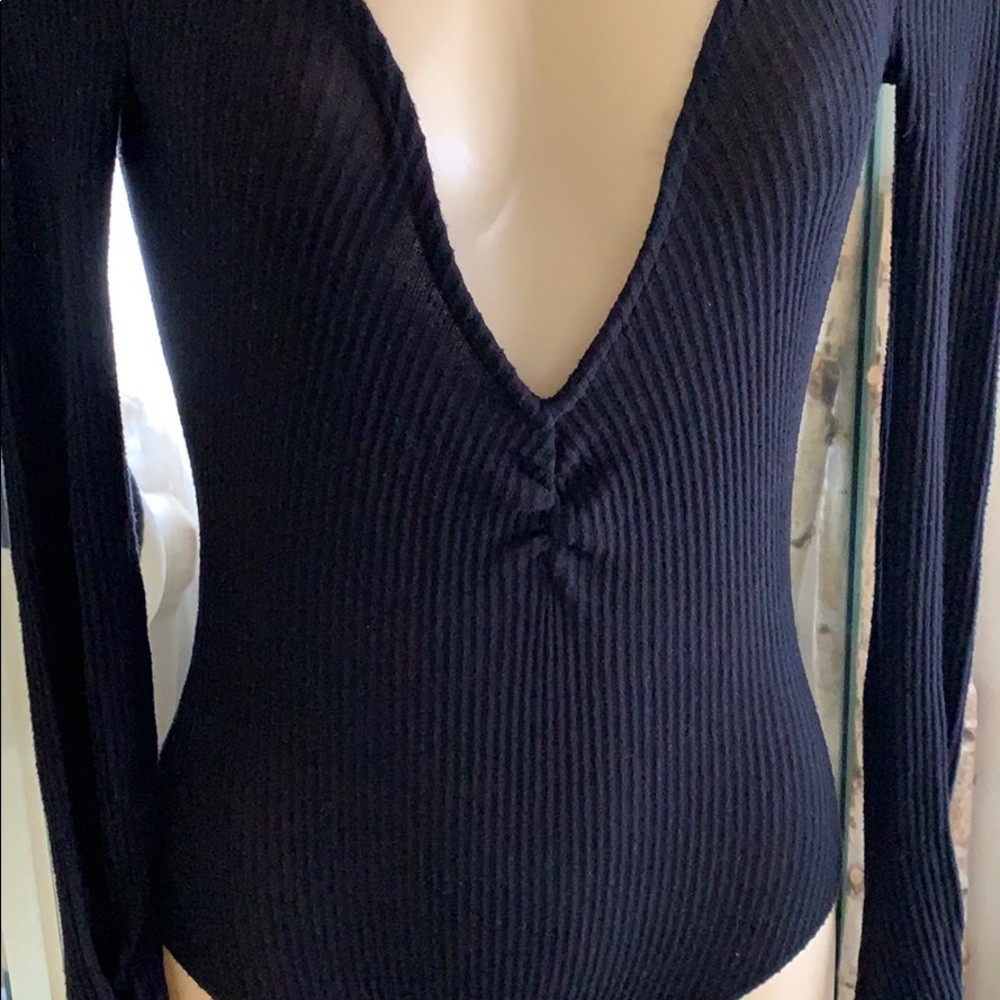 Free People deep V bodysuit! 🖤 - Picture 3 of 7